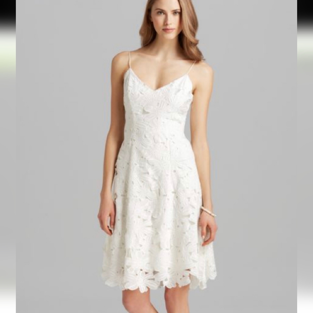VERA WANG BEACH WEDDING DRESS NWT